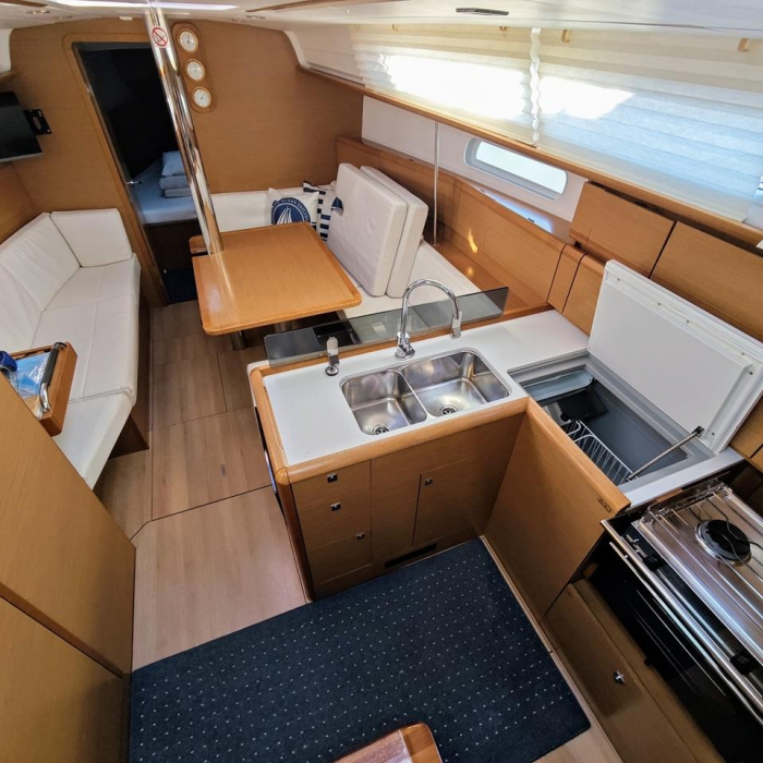 Soprano | Sun Odyssey 379 photo 4