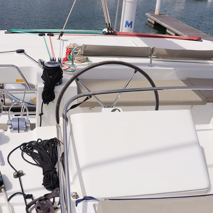 Moët | Lagoon 450 F photo 2