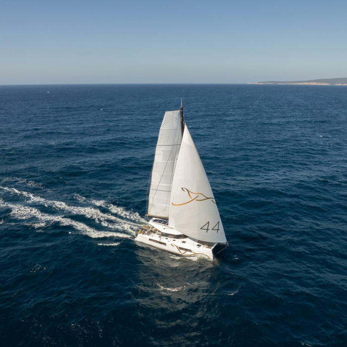 Stella | Nautitech 44 Open photo 10