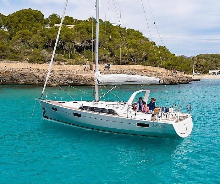 CORFU | Oceanis 41.1 photo 6