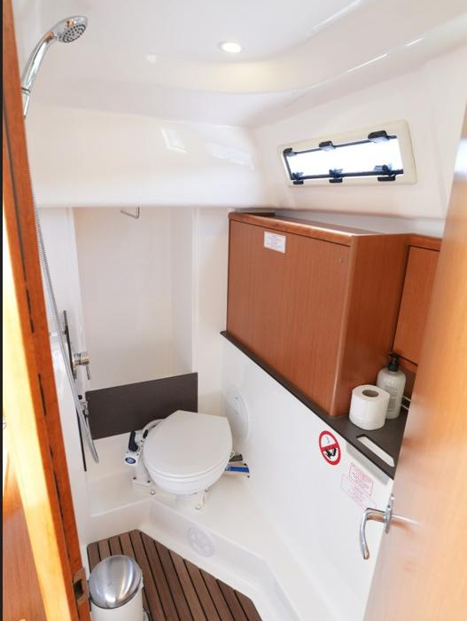 Taz | Bavaria Cruiser 34 photo 12