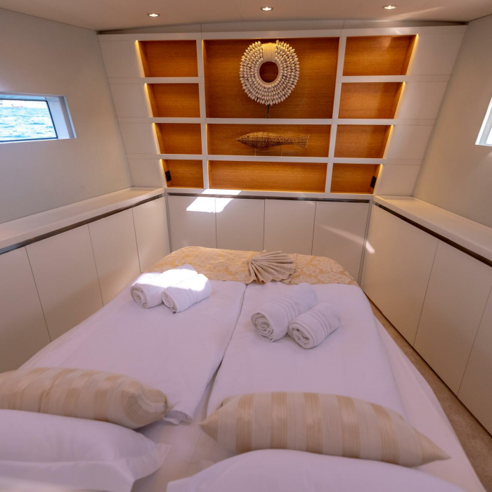 Bubbles | CNB 76 photo 14