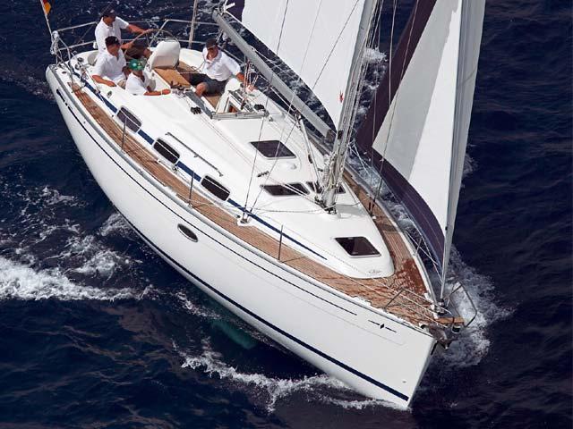 Konstantinos | Bavaria 33 Cruiser photo 2