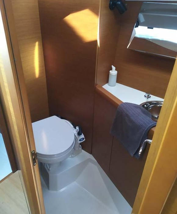 true elli | Sun Odyssey 349 photo 16