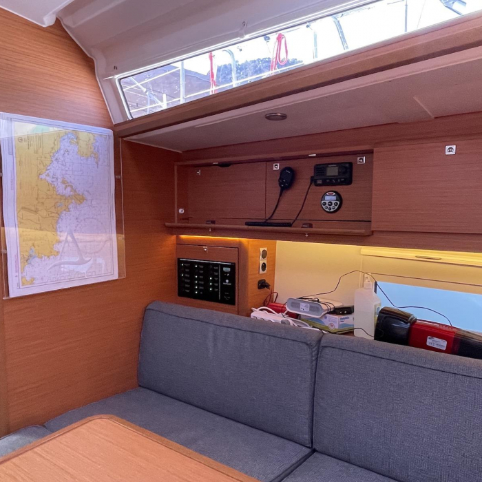 Sweet | Dufour 430 GL photo 5