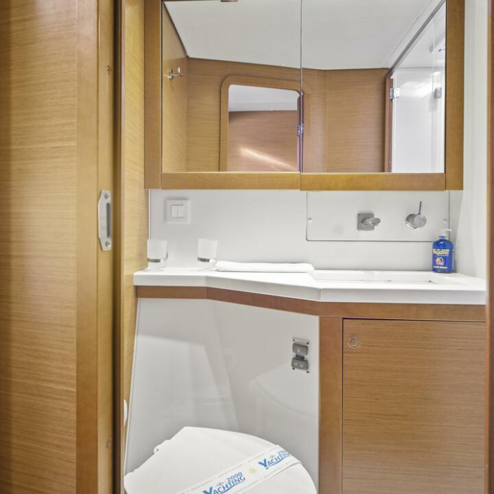 Majestic | Lagoon 450 photo 13