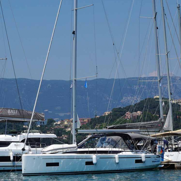 Talia | Bavaria C38 photo 11