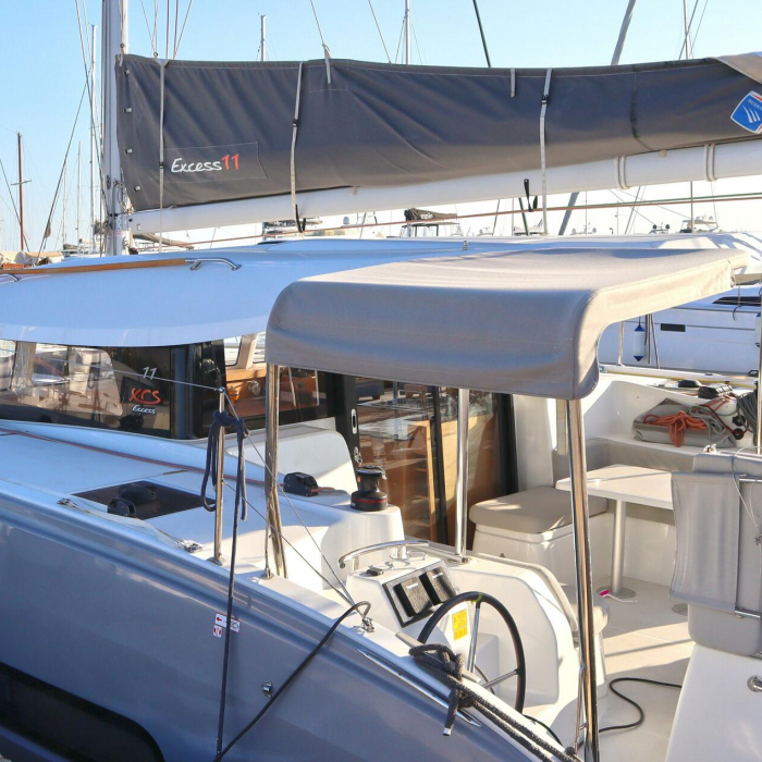 MOTU ONE | Excess 11 photo 10