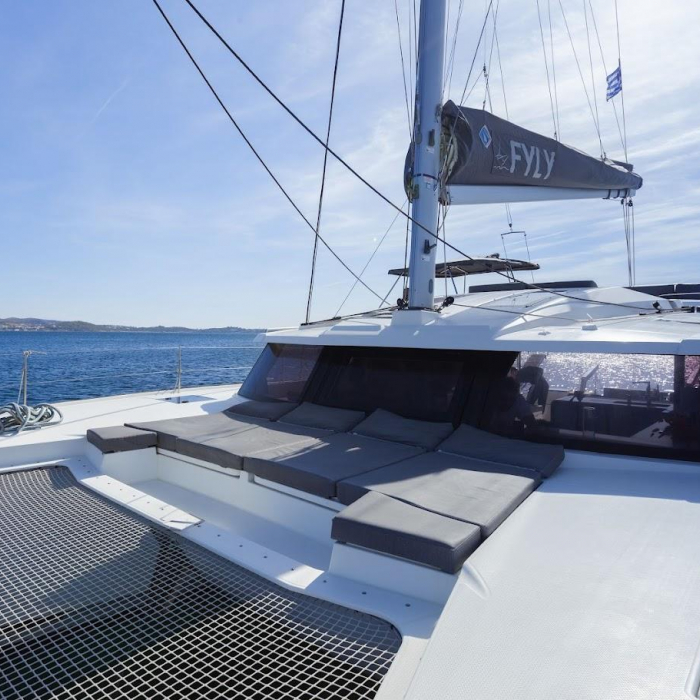 Olympus - Green Wave | Fountaine Pajot 45 photo 6