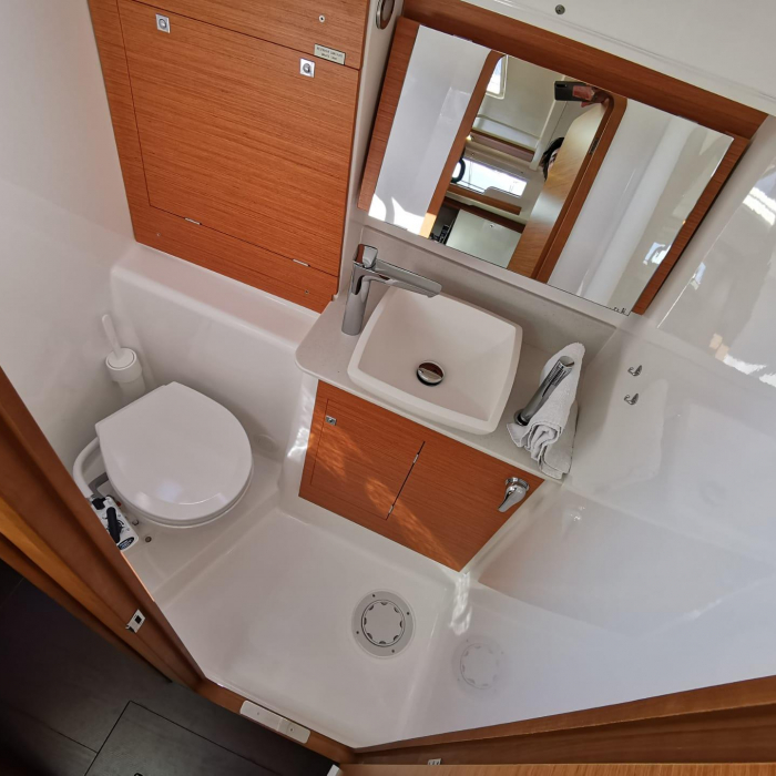 Antares | Dufour 390 Grand Large photo 47