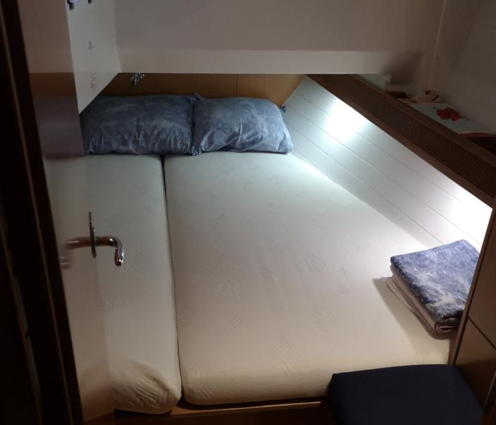 Tamra | Bavaria 36 photo 14