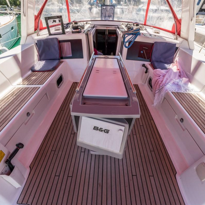 ULTRA DUBROVNIK | Oceanis 48 photo 7