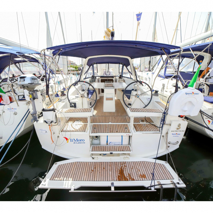 Il Moro di Lamezia - Standard line | Oceanis 35.1 photo 4