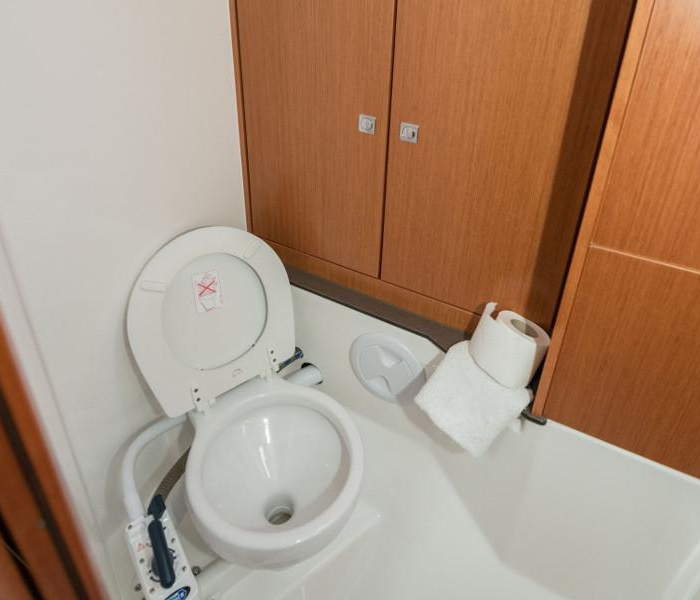 Rea | Bavaria Cruiser 37 photo 38