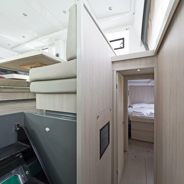 Satisfaction | Leopard 48 A/C & GEN photo 1