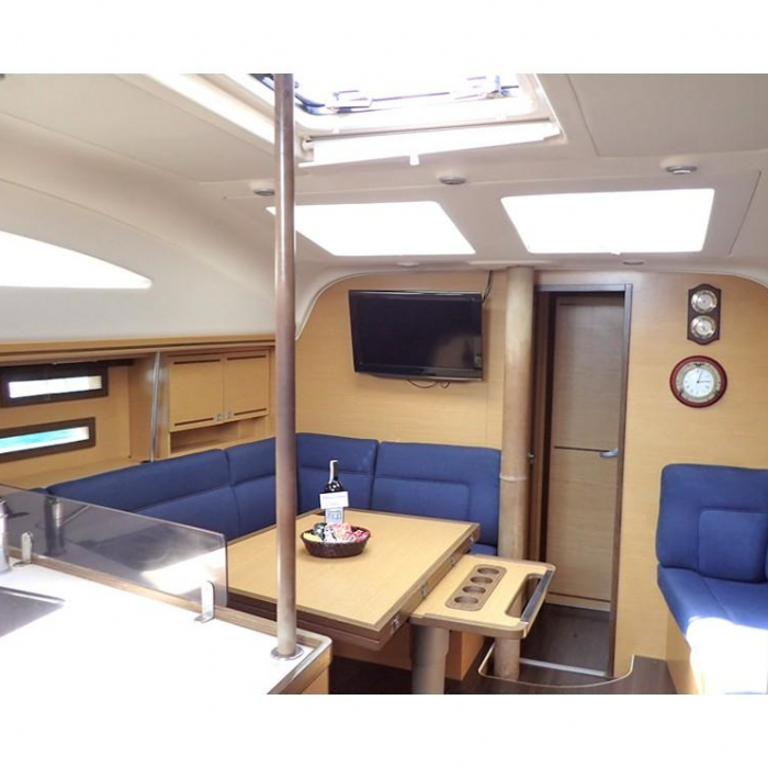 Moon Shadow | Elan 444 Impression photo 5