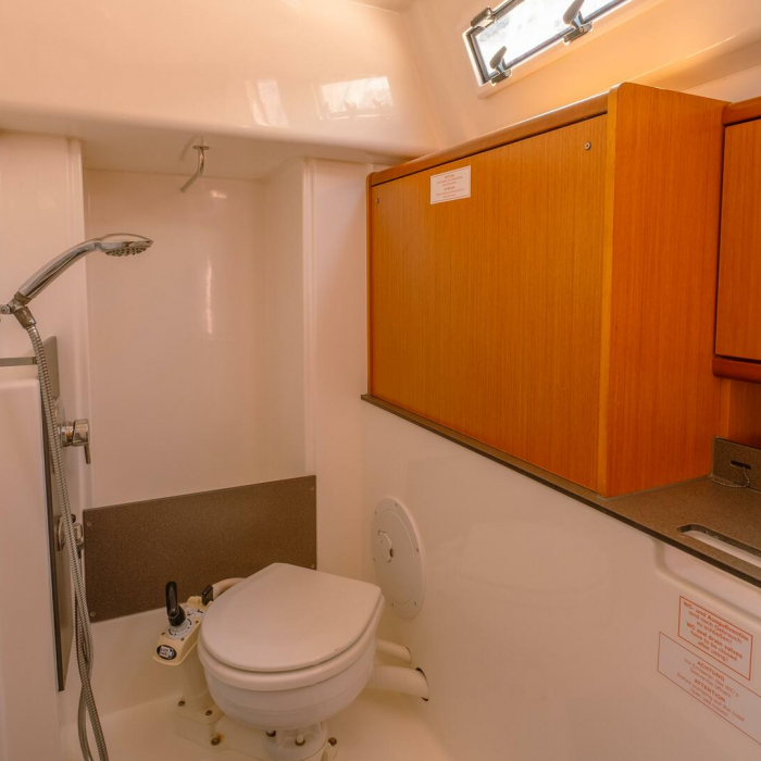 Nemo-1 | Bavaria 33 Cruiser photo 13