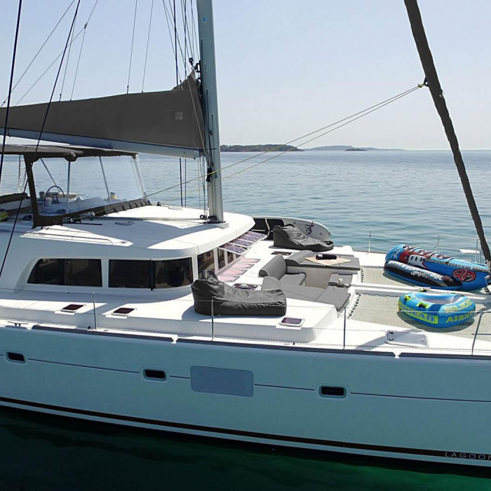 The Big Deal | Lagoon 500 photo 2