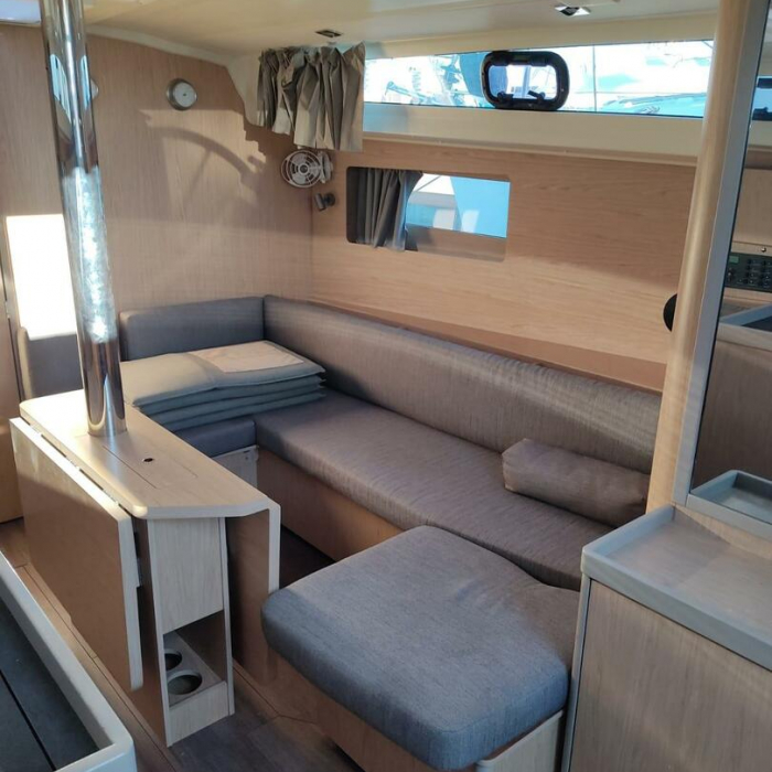 Nina | Oceanis 41.1 photo 4