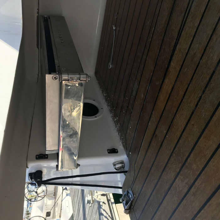 April | Elan 50 Impression photo 12