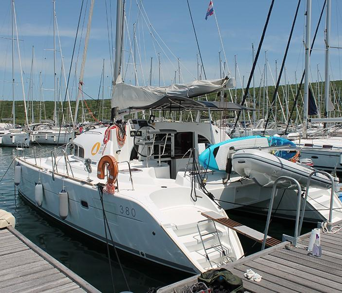 Xenia | Lagoon 380 photo 18