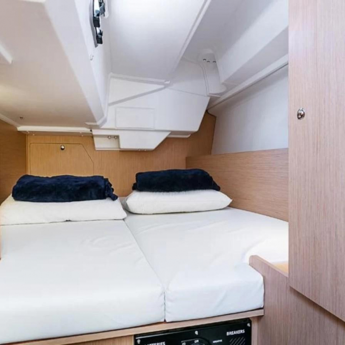 Epicteto | Oceanis 38 photo 8