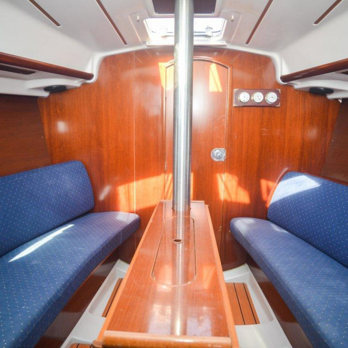 Despina | Oceanis Clipper 323 photo 19