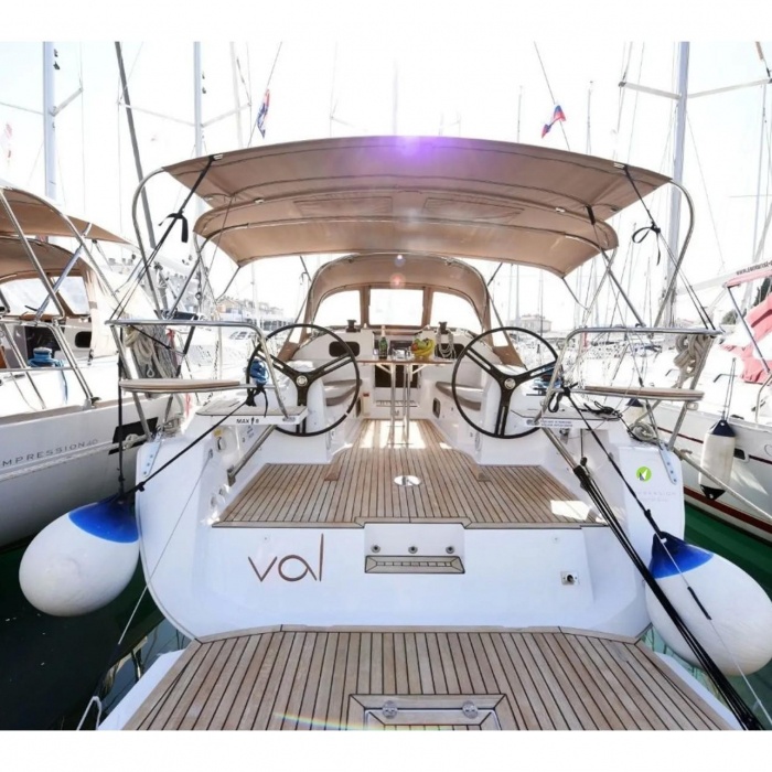 Val | Elan Impression 40 photo 1