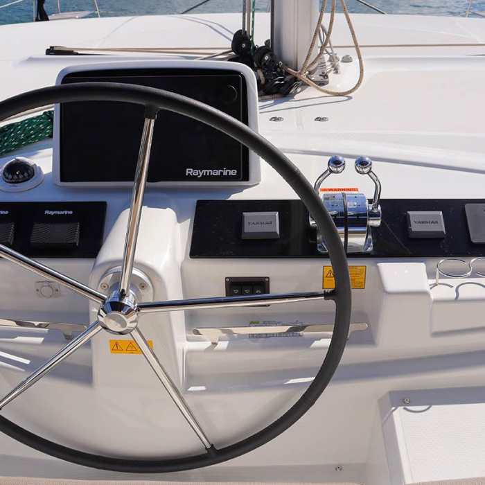 Kamots | Lagoon 46 photo 7