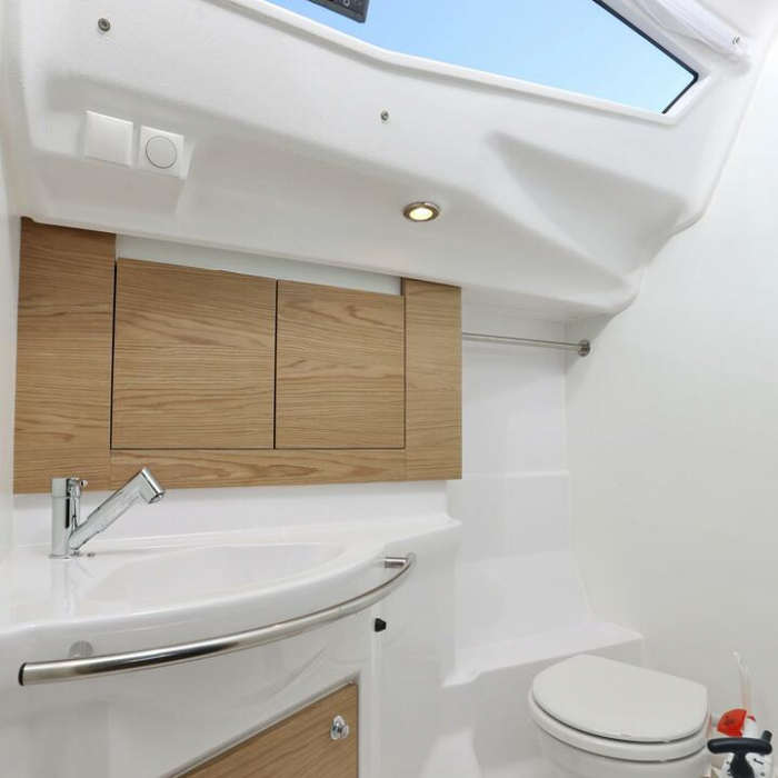 Hulk | Elan Impression 40 photo 26