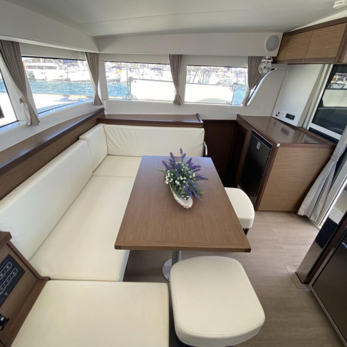 Aquila (WM, Inverter) | Lagoon 40 photo 17