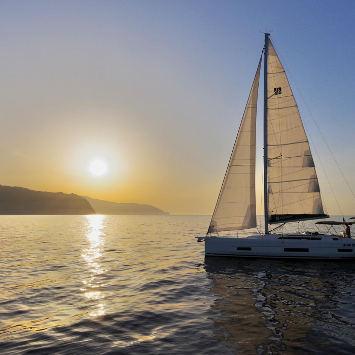 Clelia - Water maker, Solar Panel | Dufour 470 photo 2