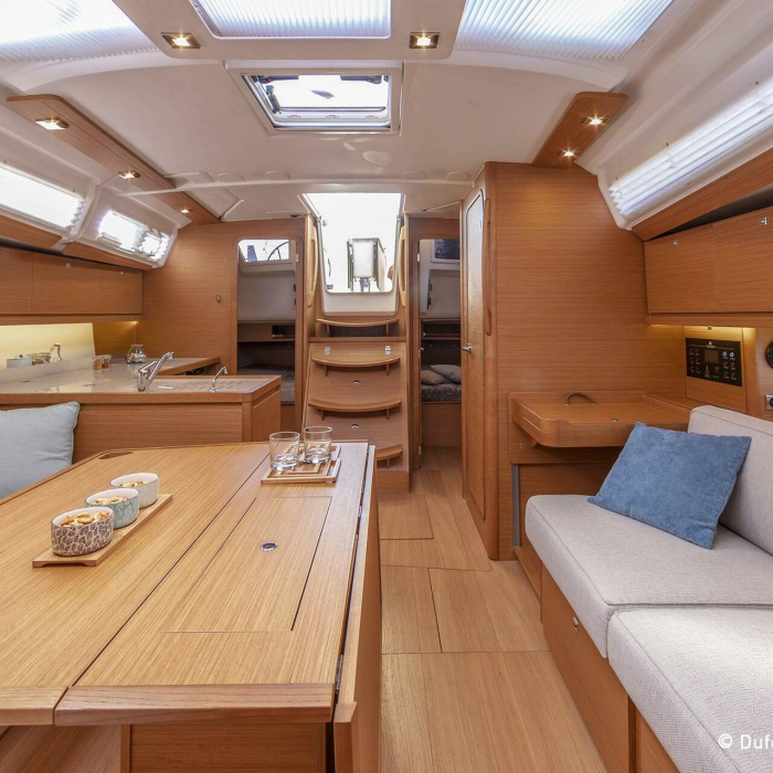 Rubens | Dufour 390 photo 11