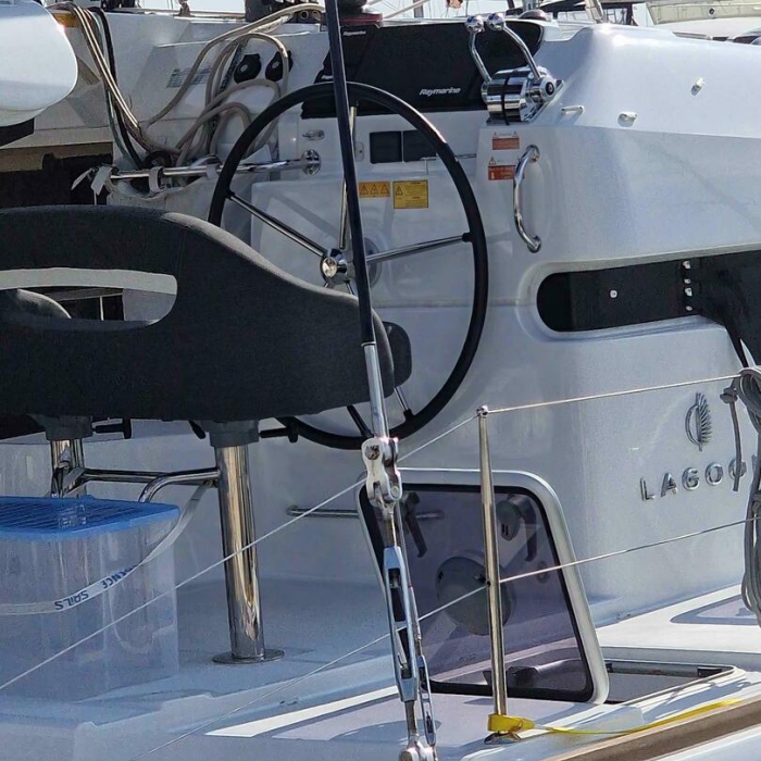 Prestige | Lagoon 40 photo 7