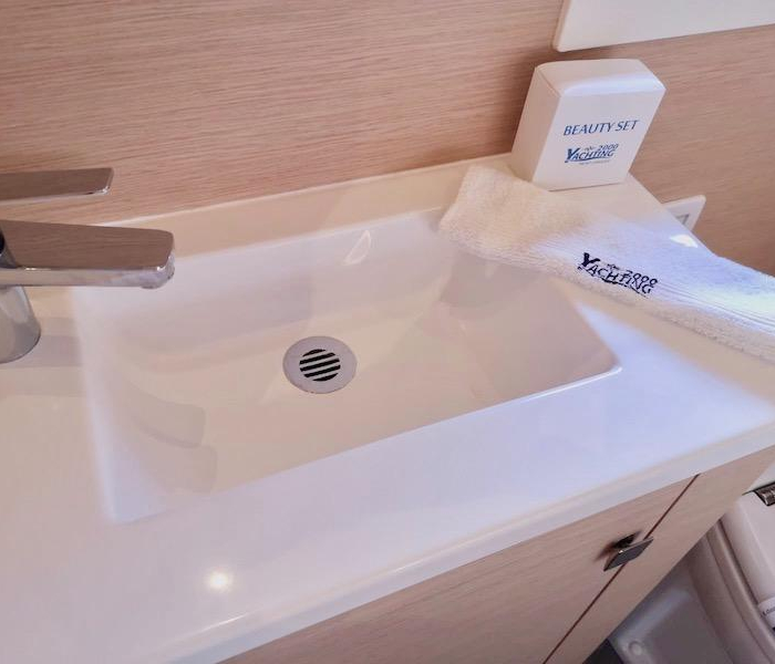 ALPHA CENTAURI | MY 44 Fountaine Pajot photo 9