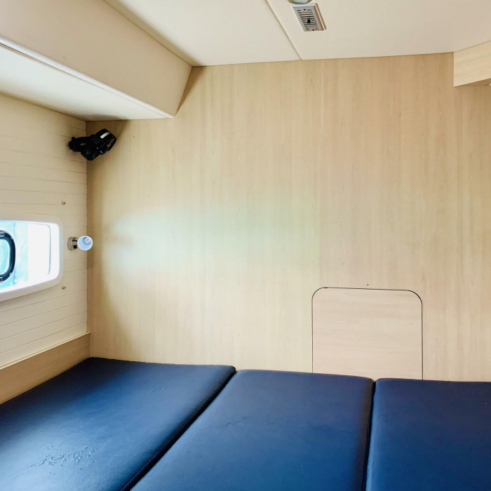 Iris | Catlante 600 photo 12