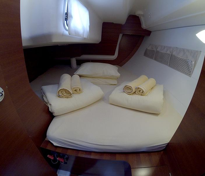 Lara | Dufour 335 GL photo 19