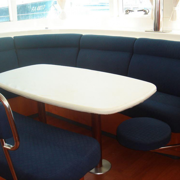 Isis | Lagoon 440 photo 31