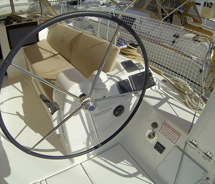 Amazing | Dufour 412 GL photo 7