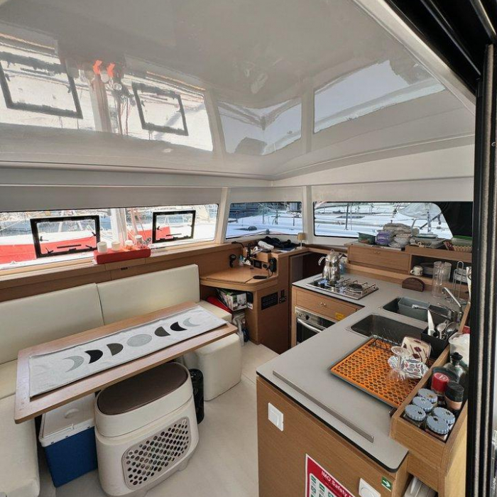 Tombow | Excess 11 photo 5