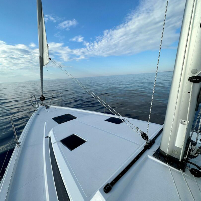 Ermis | Bavaria C42 photo 4