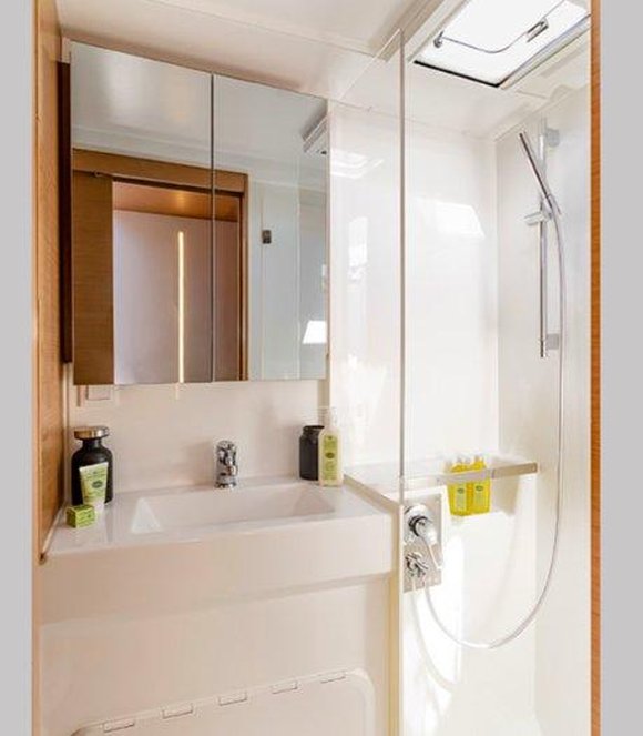 Lizzy | Excess 11 photo 22