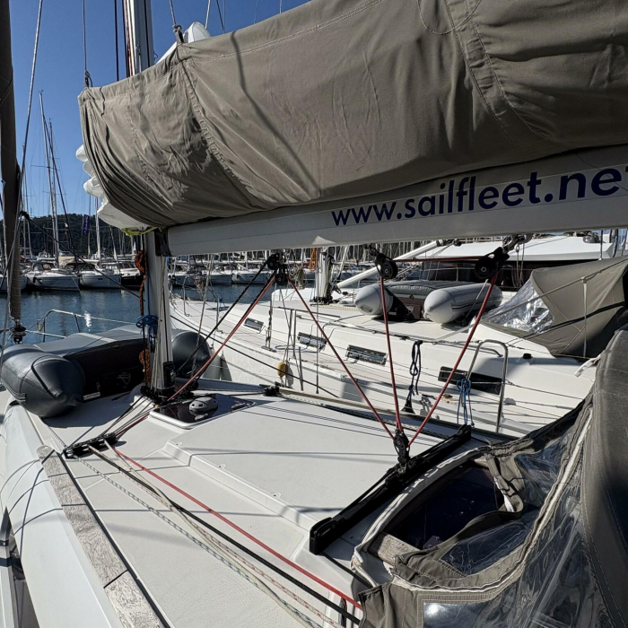 Sail Mira | Sun Odyssey 36i photo 7