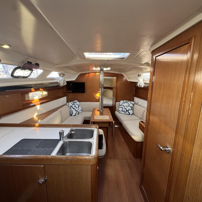 Tayrona | Oceanis 34 photo 4