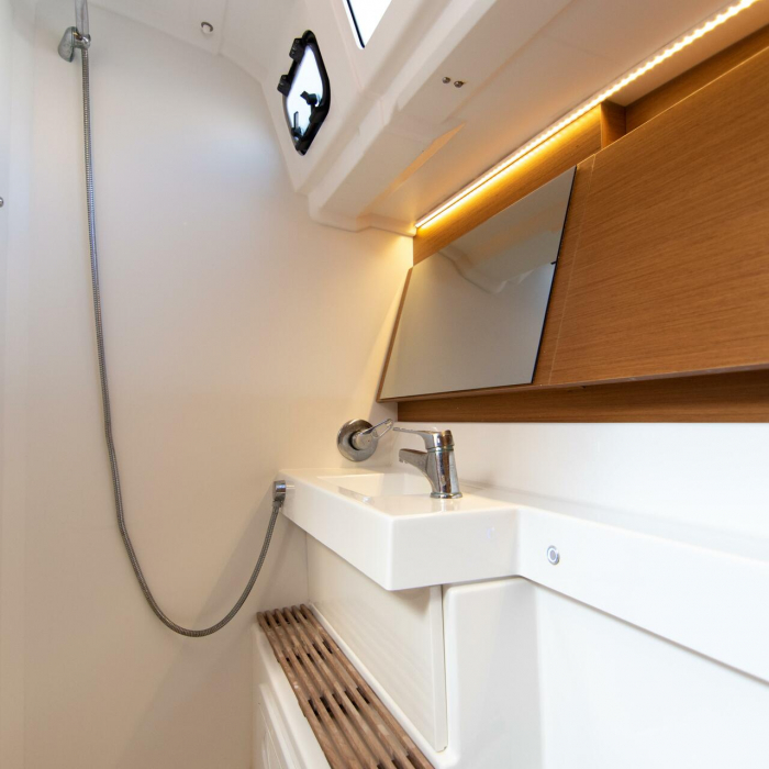 Little Mia | Sun Odyssey 490 photo 7