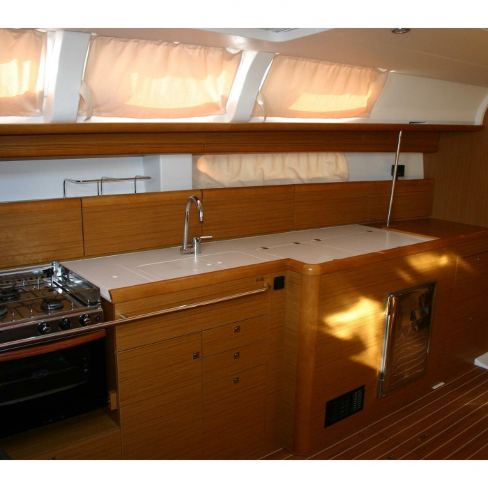 Alcor | Sun Odyssey 44i photo 7