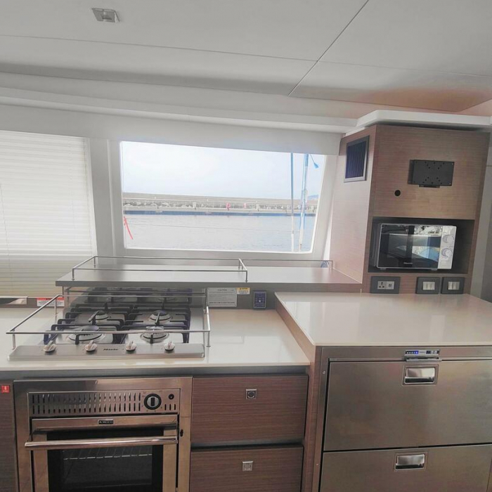 Maria del mar | Leopard 50 photo 5