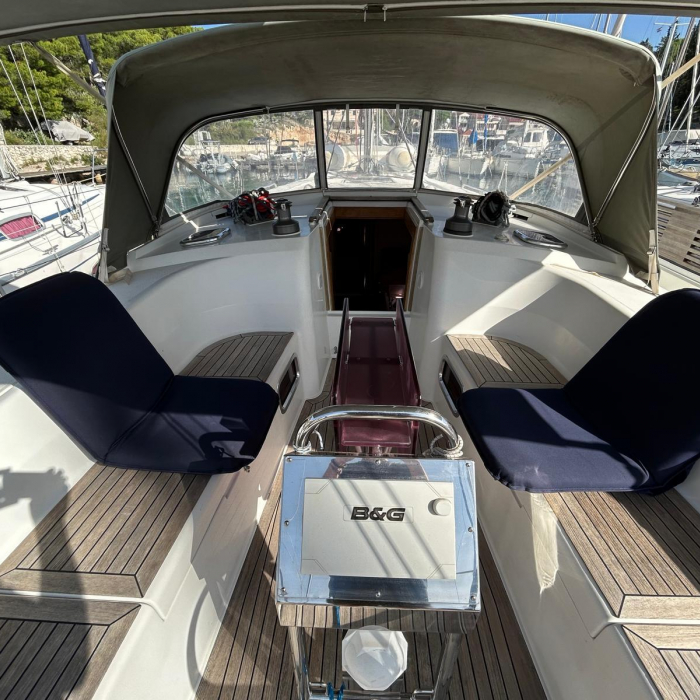 Mara | Hanse 400 photo 23