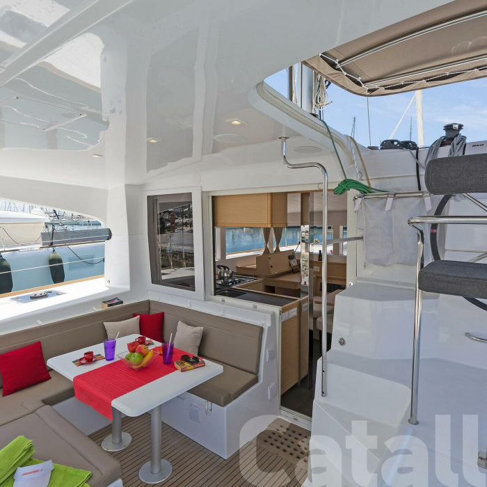 Catallou | Lagoon 39 photo 11