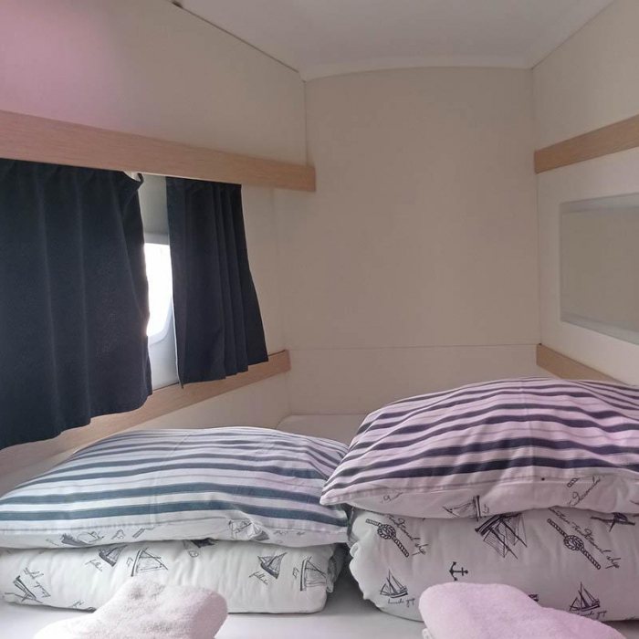 Shanti | Fountaine Pajot LUCIA 40 photo 6